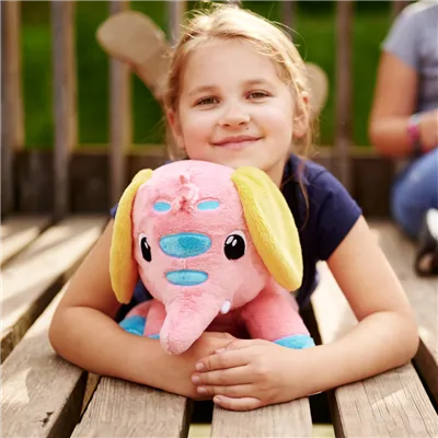 Why are plush toys so popular in the Chinese consumer market?